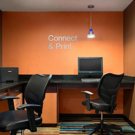 Fairfield Inn & Suites Hartford Manchester Bagian luar foto