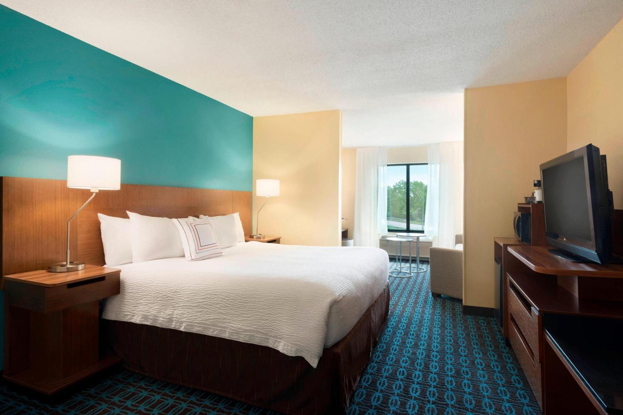 Fairfield Inn & Suites Hartford Manchester Bagian luar foto
