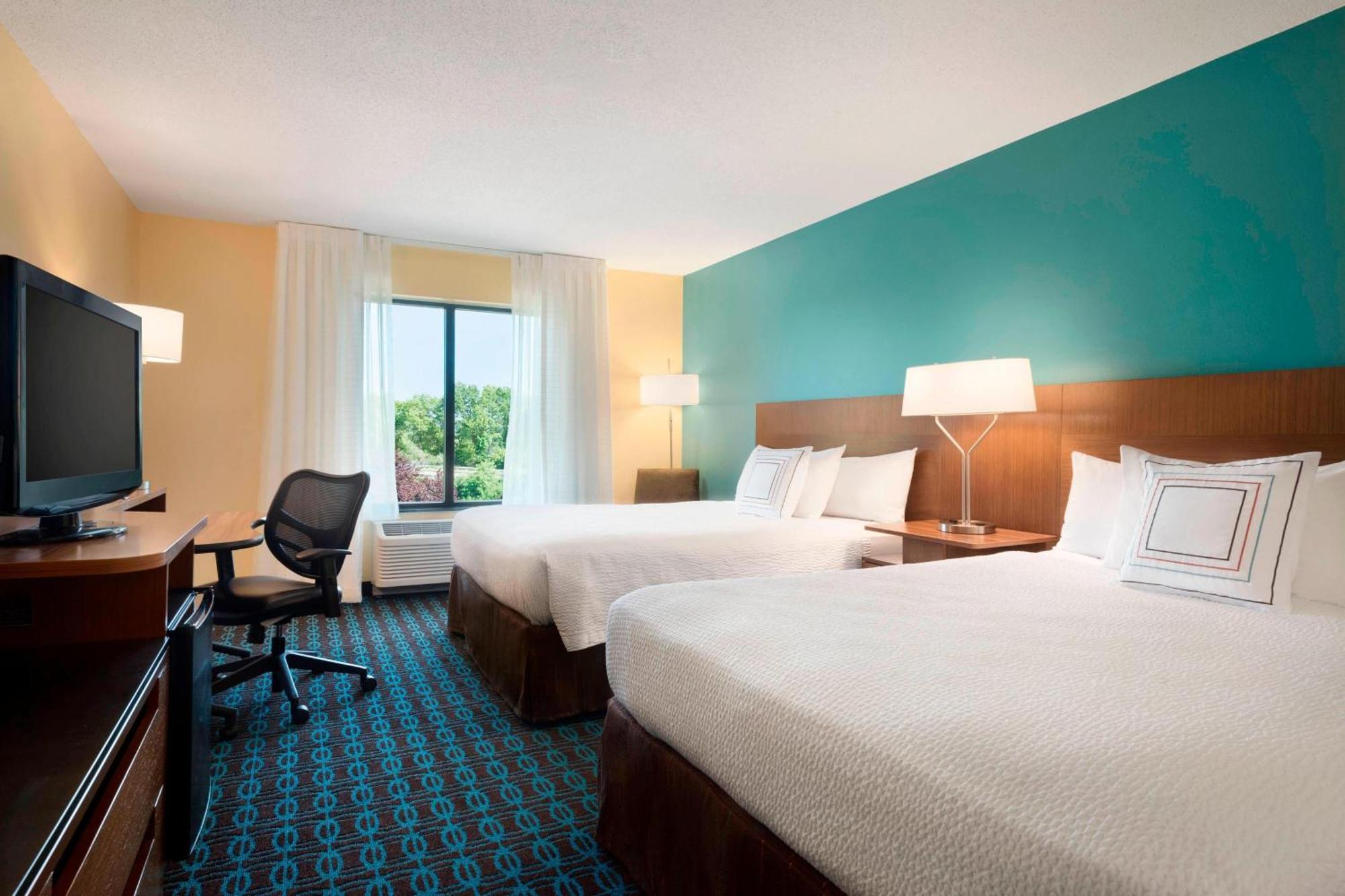 Fairfield Inn & Suites Hartford Manchester Bagian luar foto