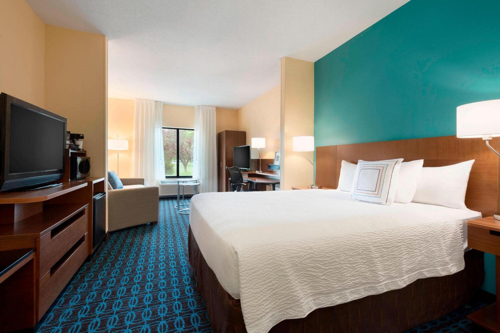 Fairfield Inn & Suites Hartford Manchester Bagian luar foto