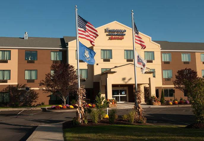 Fairfield Inn & Suites Hartford Manchester Bagian luar foto